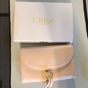 Chloe pouch